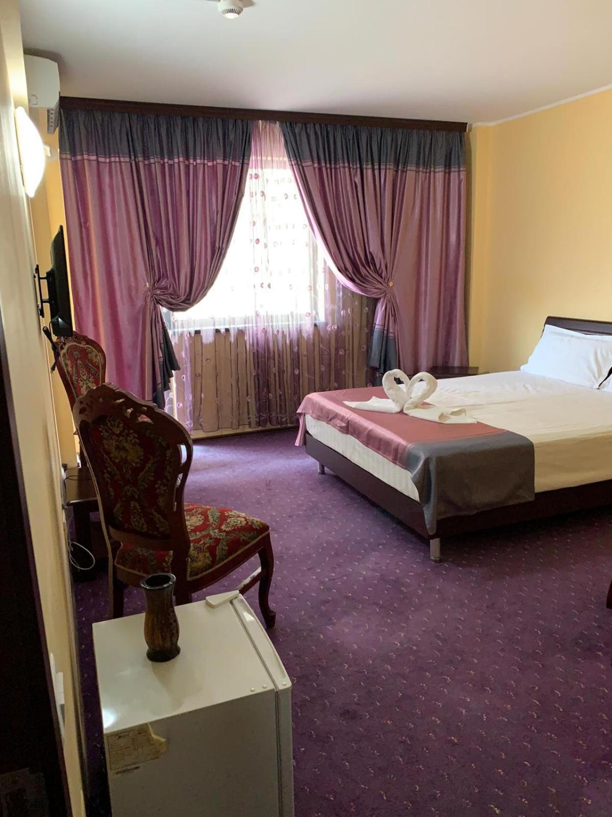 Orient Mamaia Nord Hotel Năvodari Екстериор снимка