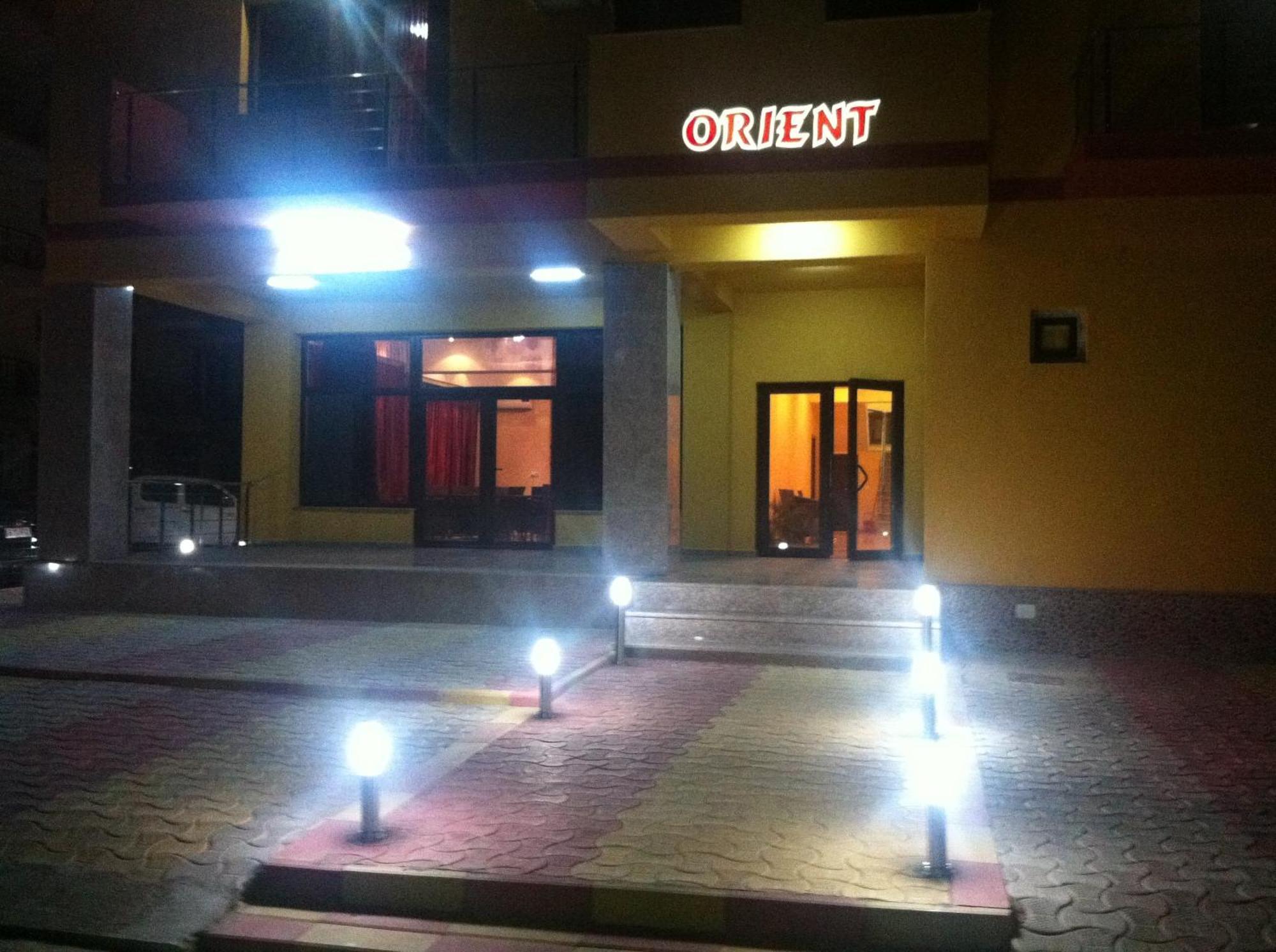 Orient Mamaia Nord Hotel Năvodari Екстериор снимка